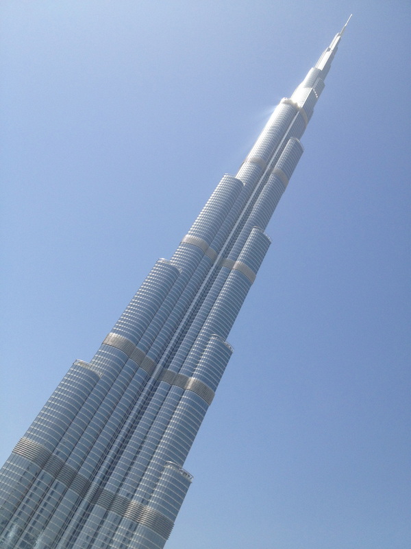 Travelling up the tallest building in the world - the Burj Khalifa